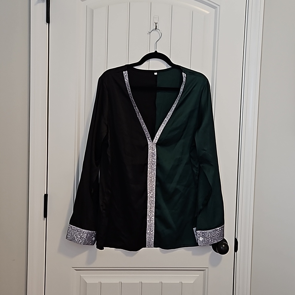 Green And Black Tunic Size 2XL